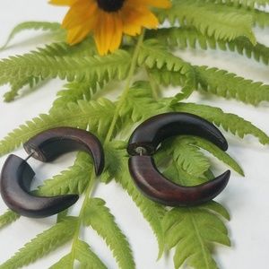 Wood earrings